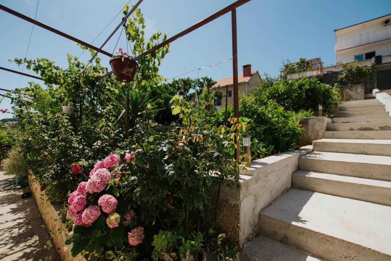 Blaise Appartement Trogir Buitenkant foto